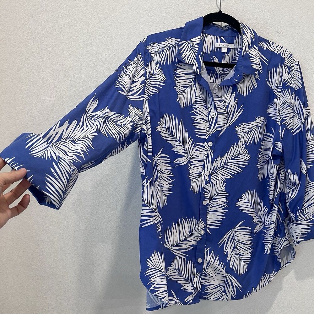 Chico’s Size 16 Button-Up Collared Blue/White Coastal Palm Shirt Cuffed Sleeve - Picture 2 of 7